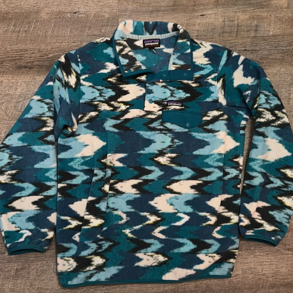 🖤Patagonia Synchilla Fleece L🖤